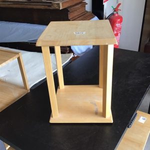 Table Coffee/ Occasional – . / . / Wood / .