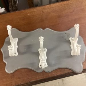 Jacket hanging hooks