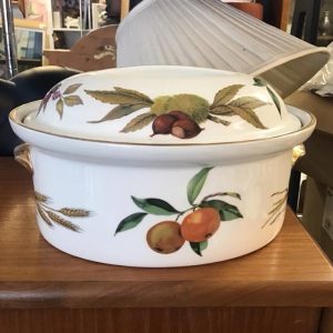 Royal Worcester Evesham oval casserole with lid