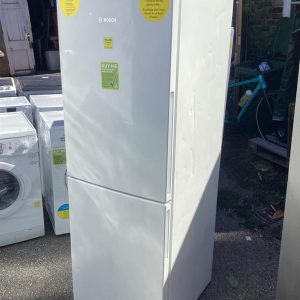 Fridge/Freezer – over 5 ft (2.A) – KGV33NW20G – Bosch / . / . / .
