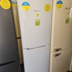 Fridge/Freezer – over 5 ft (3.A1) – FUFL1810 – Hotpoint / . / . / .