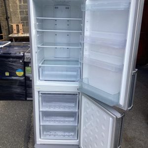 Fridge/Freezer – over 5 ft (2.A) – RL38SCPS – Samsung / . / . / .