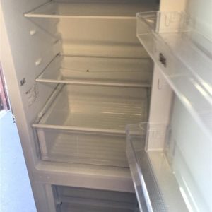 Fridge/Freezer – over 5 ft (3.A1) – SFF17654WE1