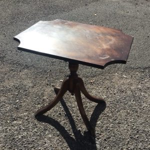 Table Coffee/ Occasional – . / Single / Wood / Dark Brown