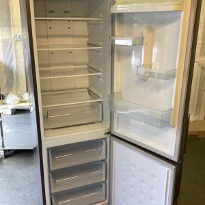 Fridge/Freezer – over 5 ft (2.A) – RL42LGMH – Samsung / . / . / .