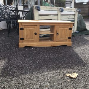 Tv Unit / Hi-Fi Unit