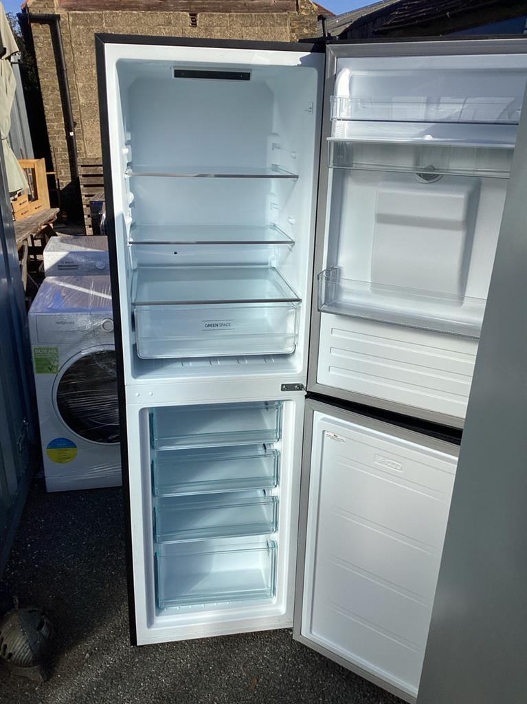 Fridge/Freezer - over 5 ft (3.A1) - HOCT3L517EWBK - Hoover / . / . / . - Image 2